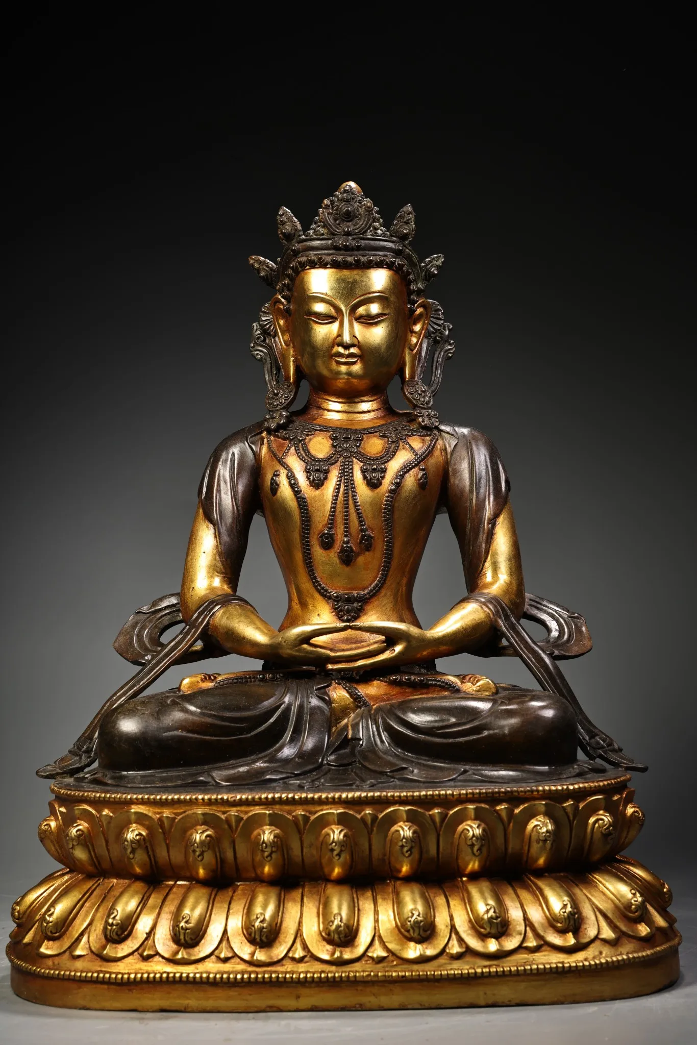 18"Xizang Folk Collection Old Bronze Gilded Cinnabar High Relief Amitayus Longevity Sitting Buddha Lotus Terrace Worship Hall
18"Xizang Folk Collection Old Bronze Gilded Cinnabar High Relief Amitayus Longevity Sitting Buddha Lotus Terrace Worship Hall