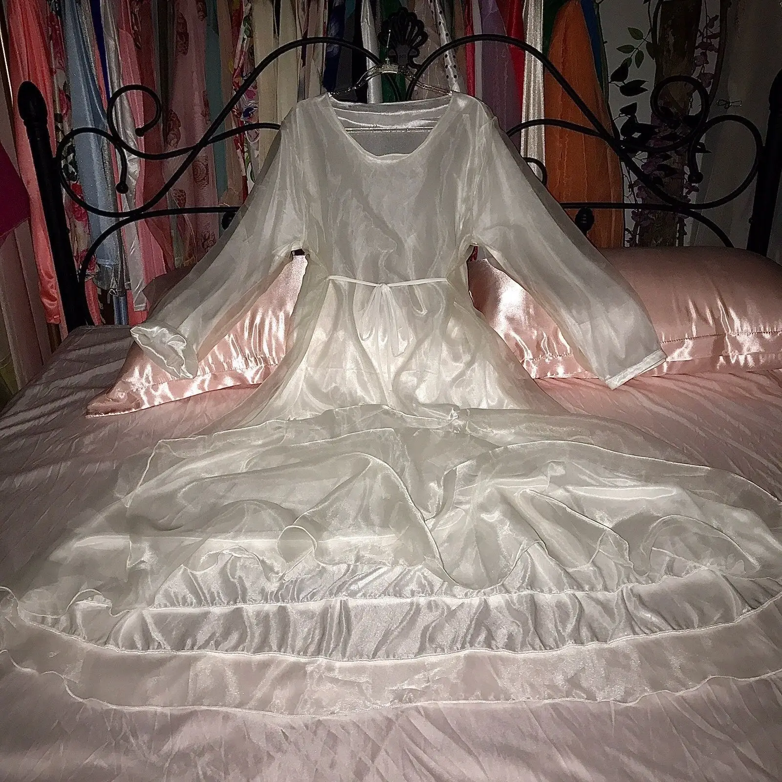 2 layers Voile Outside Ice Silk inside Glossy Sexy Women Satin Long Dress Loose Maxi Dress Elegant Dresses
2 layers Voile Outside Ice Silk inside Glossy Sexy Women Satin Long Dress Loose Maxi Dress Elegant Dresses