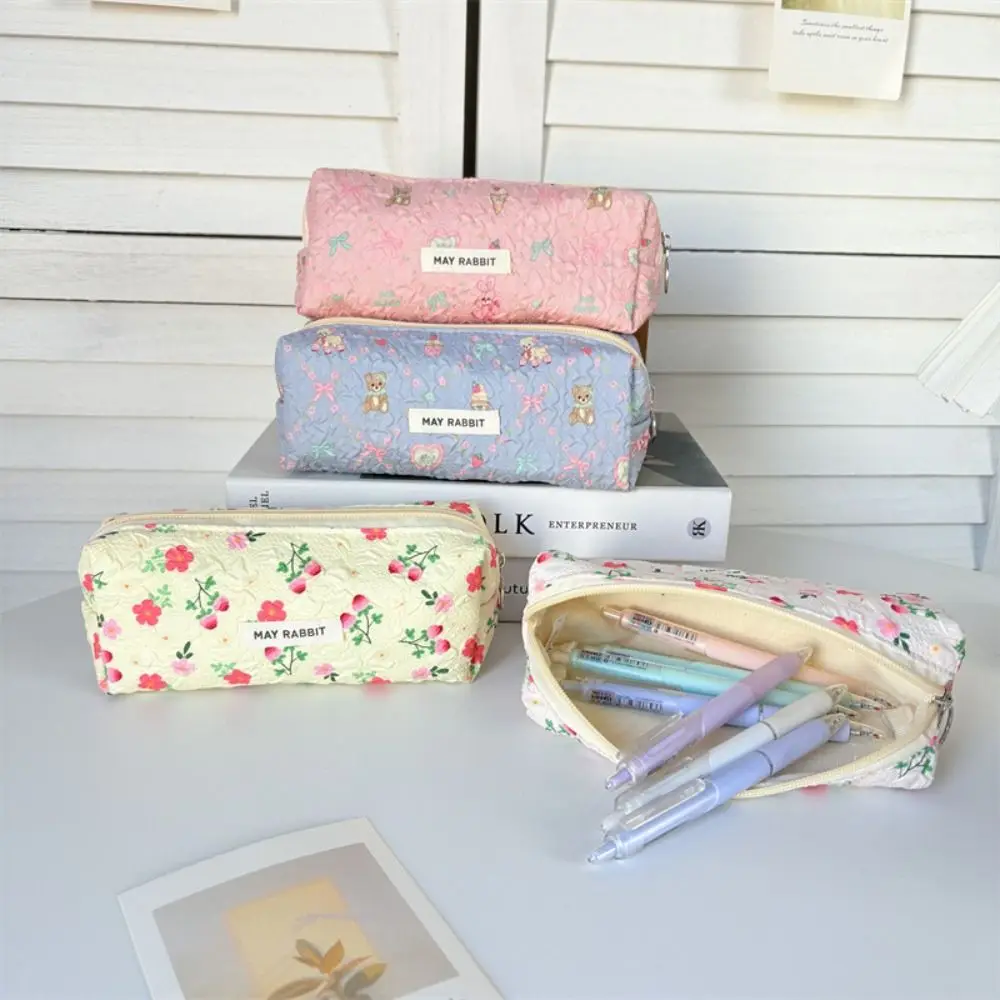 Simplicity Bow Large Capacity Floral Pen Bag Multi-function Portable Pencil Cases Stationery Storage Bag Student
Simplicity Bow Large Capacity Floral Pen Bag Multi-function Portable Pencil Cases Stationery Storage Bag Student