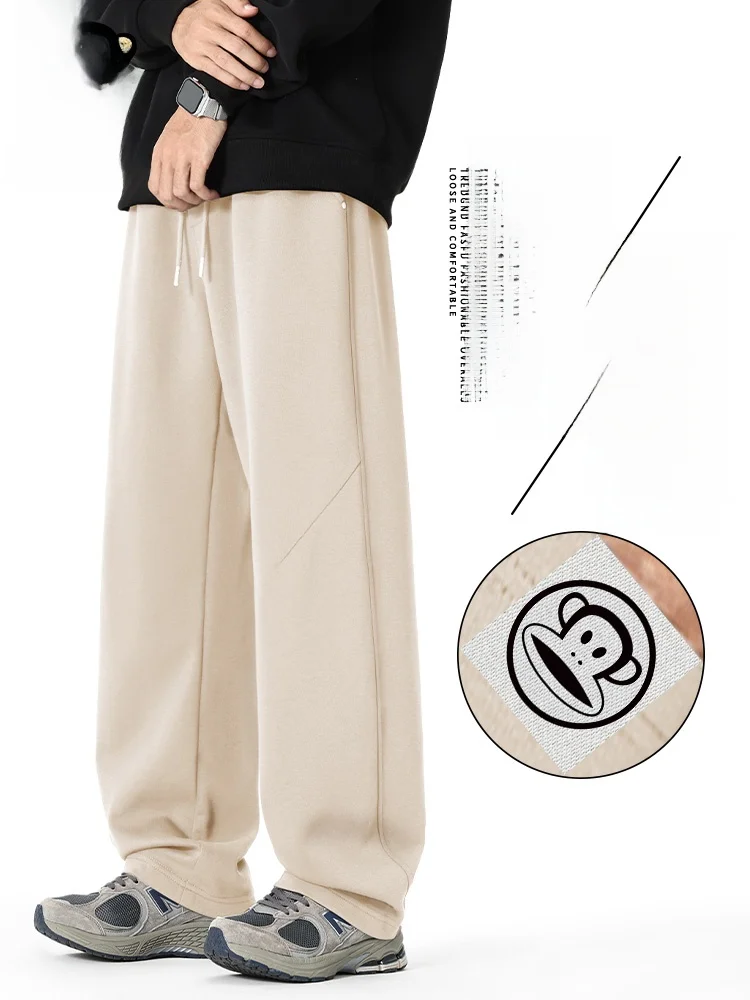 Мужские повседневные свободные брюки в американском стиле, прямого кроя, из смесового хлопка и полиэстера, осенние, модные, брендовые
Мужские повседневные свободные брюки в американском стиле, прямого кроя, из смесового хлопка и полиэстера, осенние, модные, брендовые