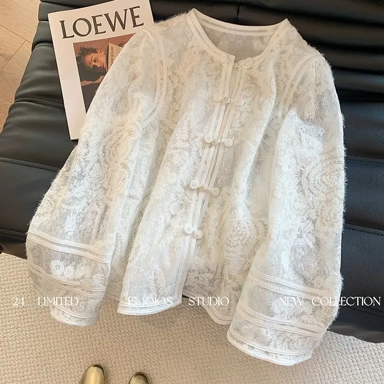 Heavy Industry Lace Hollow Shirt Underwear for Women's Spring New Style Retro Button New Chinese Style Top
Heavy Industry Lace Hollow Shirt Underwear for Women's Spring New Style Retro Button New Chinese Style Top