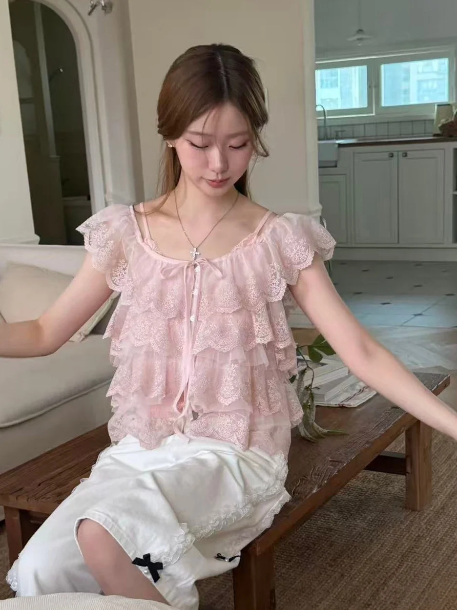 Lace Layered Short Sleeve Shirt Women's Summer Elegant Fairy Style Single Button up Top Korean Style Straight Cut Flower Pattern
Lace Layered Short Sleeve Shirt Women's Summer Elegant Fairy Style Single Button up Top Korean Style Straight Cut Flower Pattern