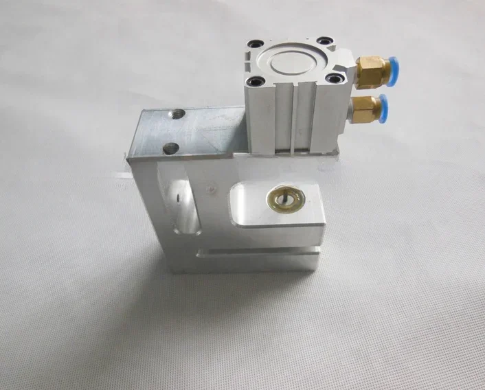 3mm-10mm Round Hole Pneumatic Punching Machine Plastic Bag Making Machine Pneumatic Puncher Pouches Hole Punching Device
3mm-10mm Round Hole Pneumatic Punching Machine Plastic Bag Making Machine Pneumatic Puncher Pouches Hole Punching Device