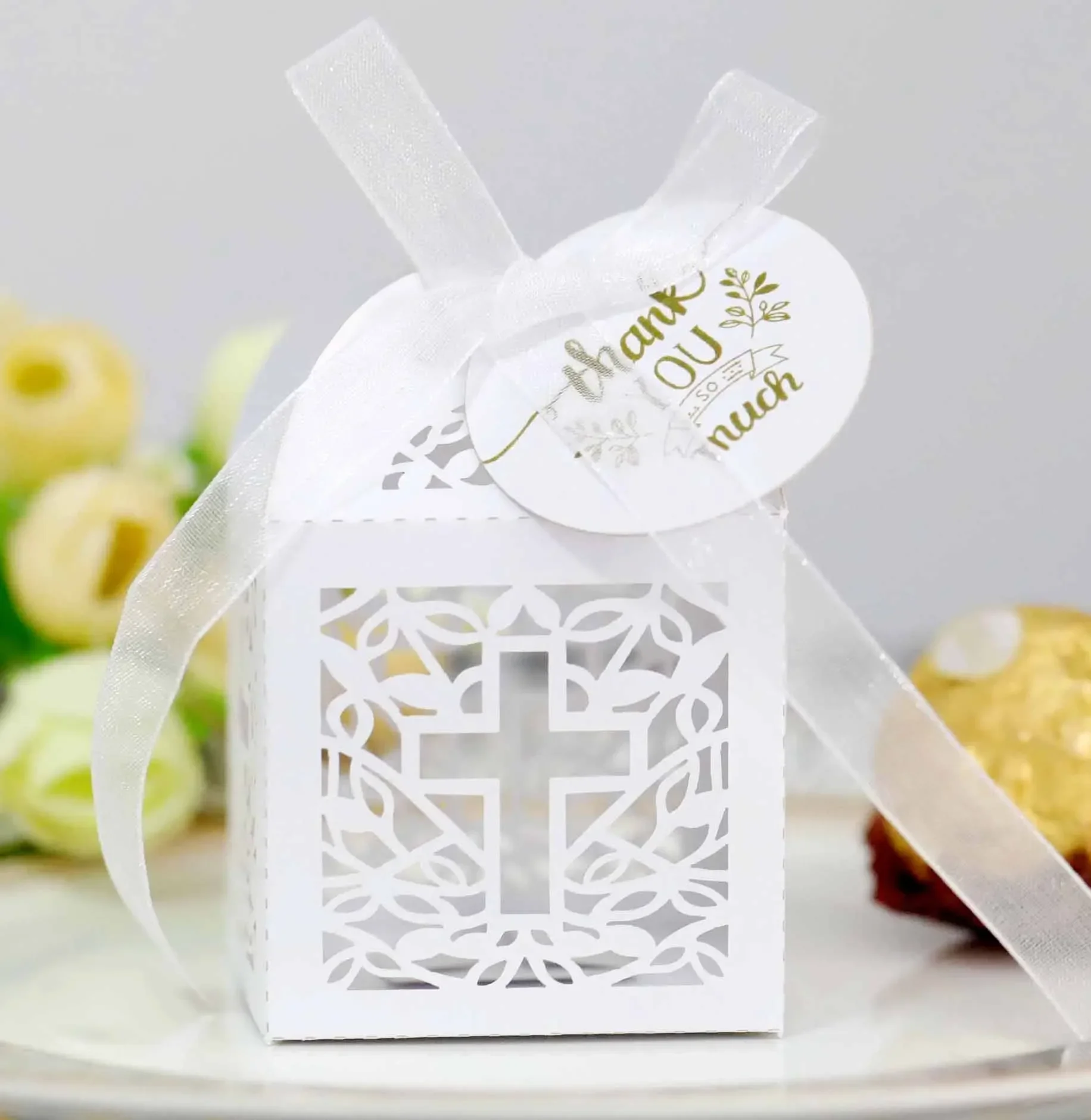 50pcs 8 Colors Laser Cut Gift Box Ramadan Decoration Candy Box for Wedding Party Favors Decorations
50pcs 8 Colors Laser Cut Gift Box Ramadan Decoration Candy Box for Wedding Party Favors Decorations