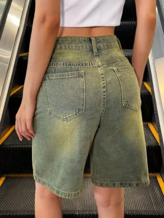 Retro Straight Denim Shorts for Women In Summer 2026 New Style Fashion Women's High Waist Slimming Loose & Wide Leg Short Pants
Retro Straight Denim Shorts for Women In Summer 2026 New Style Fashion Women's High Waist Slimming Loose & Wide Leg Short Pants