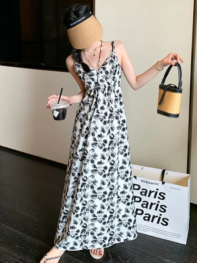 Print Spaghetti Strap V-neck Backless Long Dress For Women Chic Female Elegant Evening Mujer Ladys Clothing 
Print Spaghetti Strap V-neck Backless Long Dress For Women Chic Female Elegant Evening Mujer Ladys Clothing