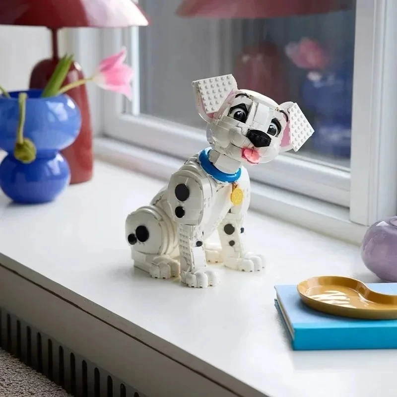 Коллекционный конструктор Disney 43269 «101 далматинец»: детализированная реплика, лимитированная серия, рождественский подарок для семейного досуга
Коллекционный конструктор Disney 43269 «101 далматинец»: детализированная реплика, лимитированная серия, рождественский подарок для семейного досуга