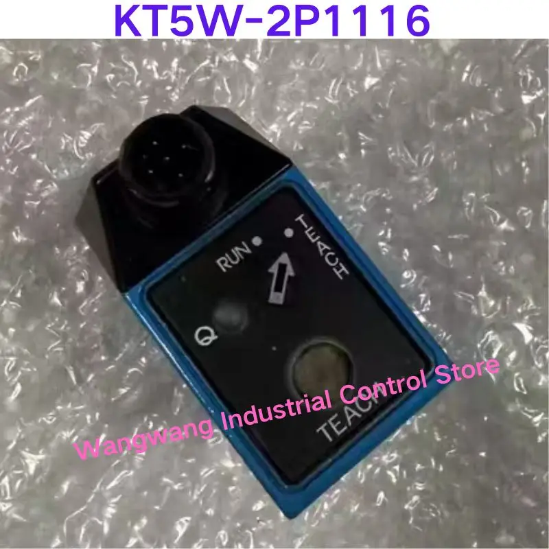 Second-hand test OK , Color code sensor KT5W-2P1116
Second-hand test OK , Color code sensor KT5W-2P1116