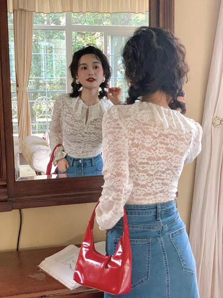 Retro Doll Collar Lace Base Shirt Women's Autumn Winter Slim Long Sleeve Design Top Comfortable Nylon Polyester Spandex Blend
Retro Doll Collar Lace Base Shirt Women's Autumn Winter Slim Long Sleeve Design Top Comfortable Nylon Polyester Spandex Blend