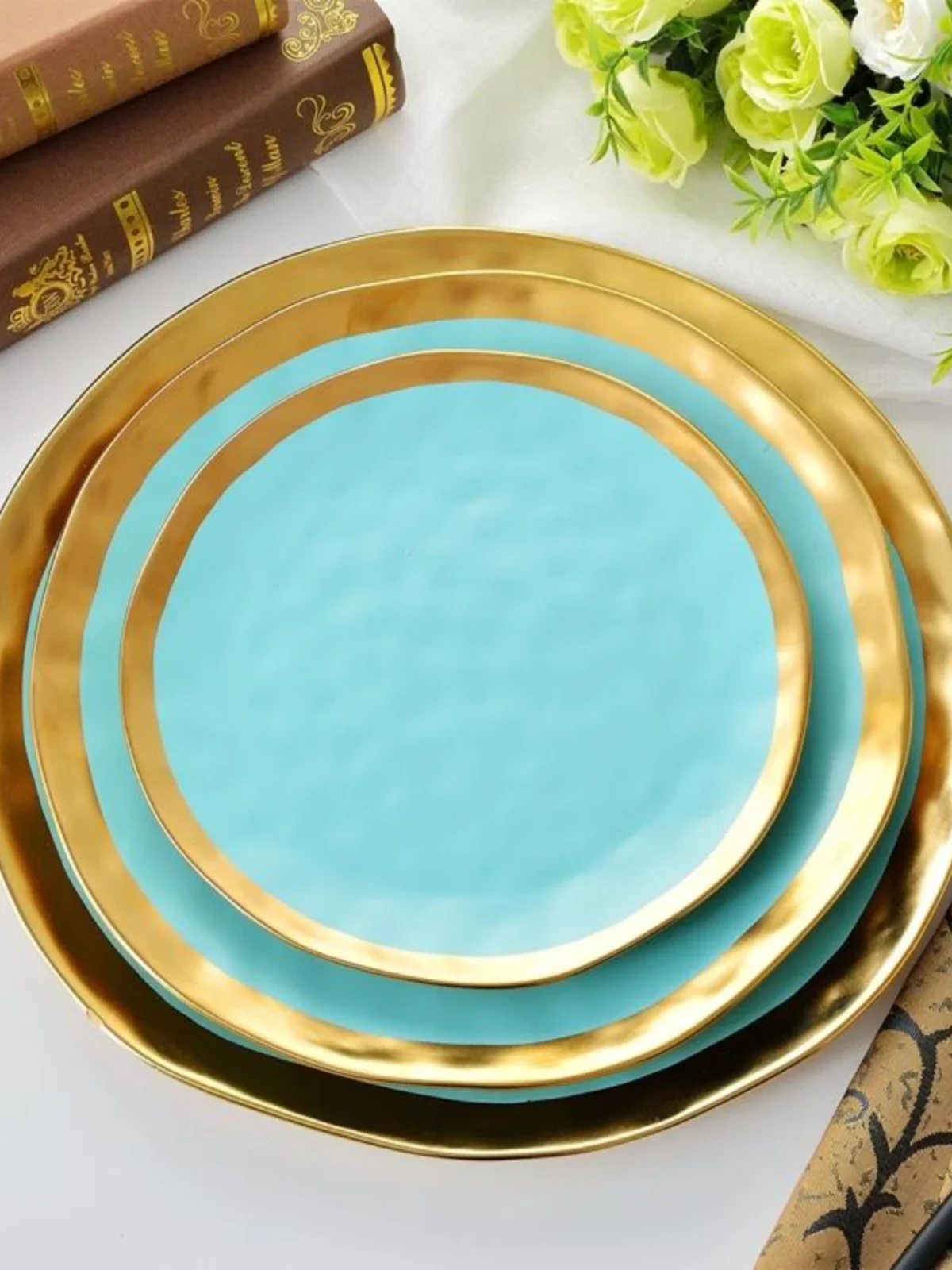 Nordic Minimalist Gold-Plated Glazed Ceramic Dining Plate, Gourmet Plate, Fruit Plate, Flat Plate, Western Food Plate
Nordic Minimalist Gold-Plated Glazed Ceramic Dining Plate, Gourmet Plate, Fruit Plate, Flat Plate, Western Food Plate