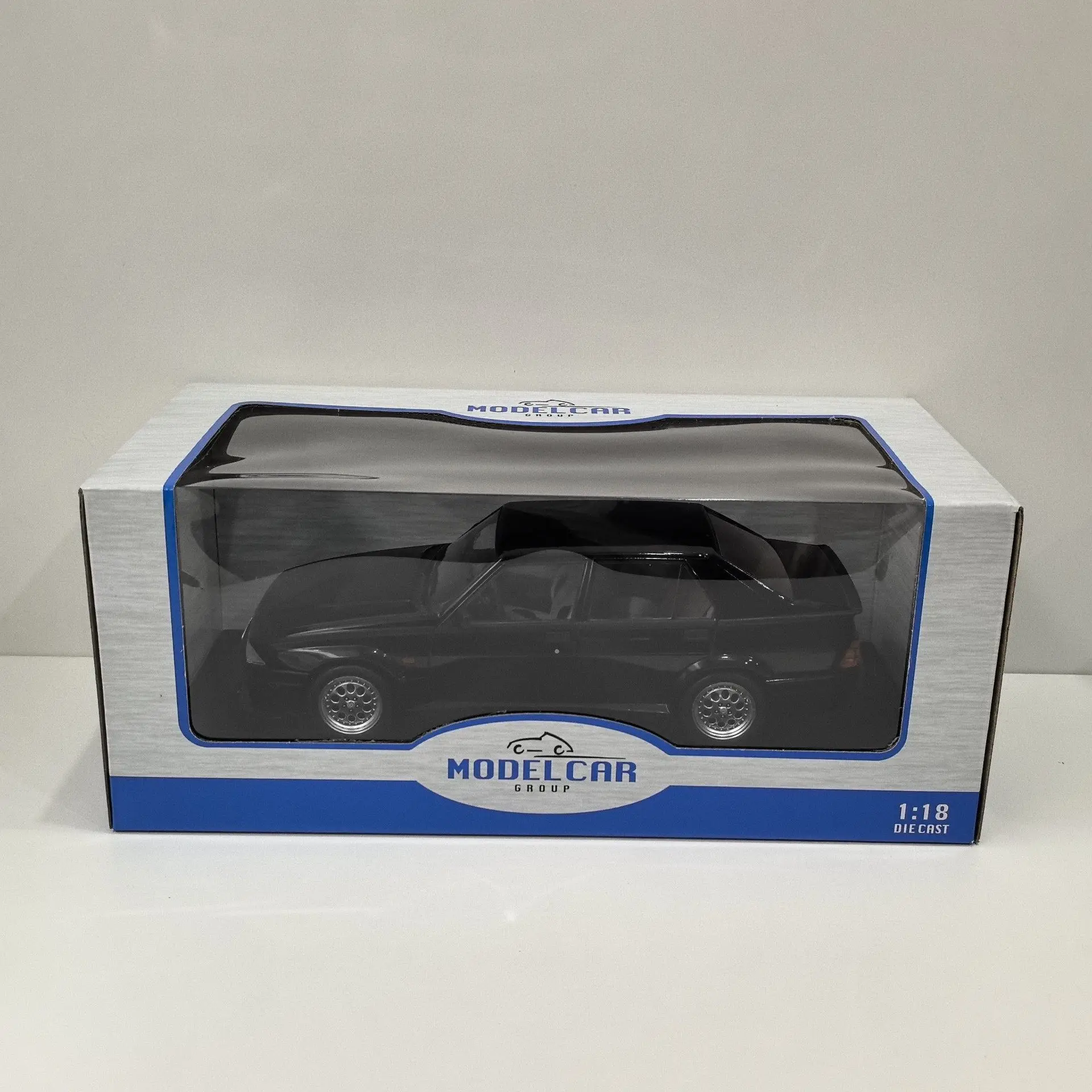 Diecast MCG 1/18 Scale 75 TURBO EVOLUZIONE Alloy Car Model
Diecast MCG 1/18 Scale 75 TURBO EVOLUZIONE Alloy Car Model