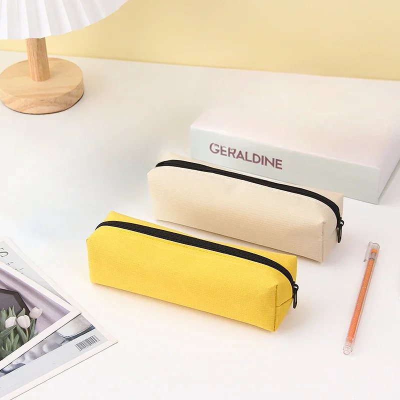 . Exquisite Designer Pencil Case • High-End Aesthetic Stationery Accessory
. Exquisite Designer Pencil Case • High-End Aesthetic Stationery Accessory