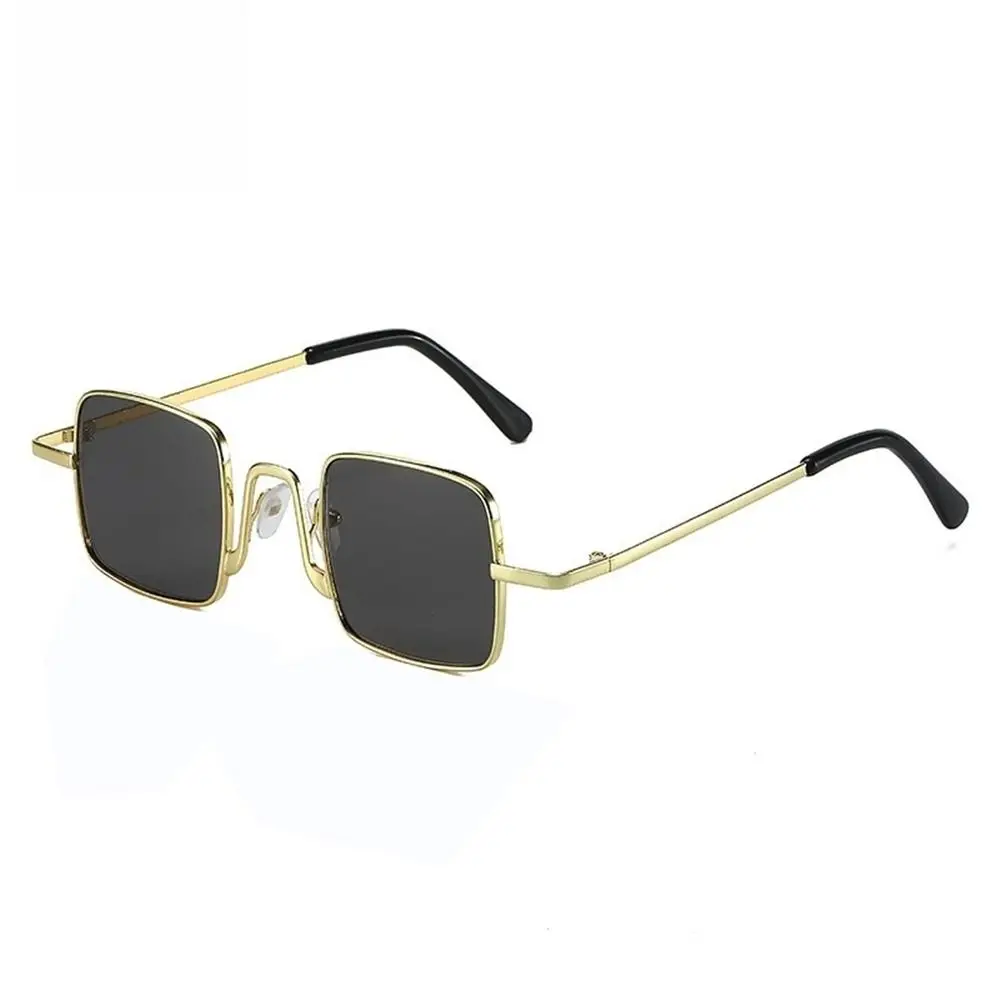 Retro Metal Frame Punk Sunglasses Candy Color UV400 Hip Hop Shades Women & Men Eyewear
Retro Metal Frame Punk Sunglasses Candy Color UV400 Hip Hop Shades Women & Men Eyewear