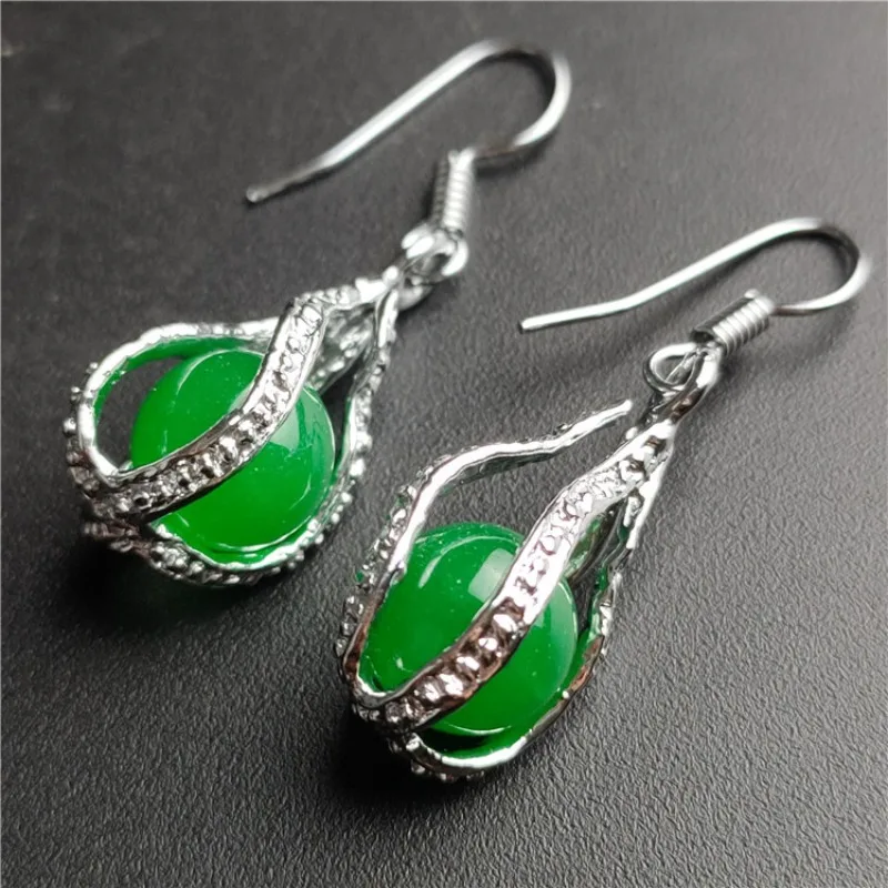 Natural Green Chalcedony Hand Carved Water droplet Drop Earrings Fashion Jewelry Men's and Women's Earrings
Natural Green Chalcedony Hand Carved Water droplet Drop Earrings Fashion Jewelry Men's and Women's Earrings