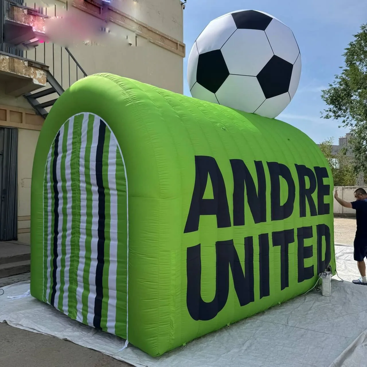 Inflatable Sports Tunnel Free Printing Inflatable Football Soccer Tunnel Oxford Cloth Inflatable Green Soccer Tunnel
Inflatable Sports Tunnel Free Printing Inflatable Football Soccer Tunnel Oxford Cloth Inflatable Green Soccer Tunnel