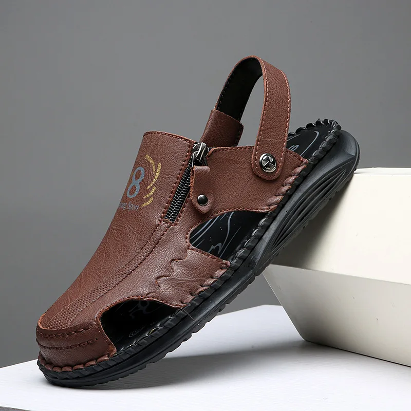 New Men's Dual Use Baotou Sandals Breathable Soft Bottom Non Slip Beach Shoes Outdoor Casual Slippers Large Size
New Men's Dual Use Baotou Sandals Breathable Soft Bottom Non Slip Beach Shoes Outdoor Casual Slippers Large Size