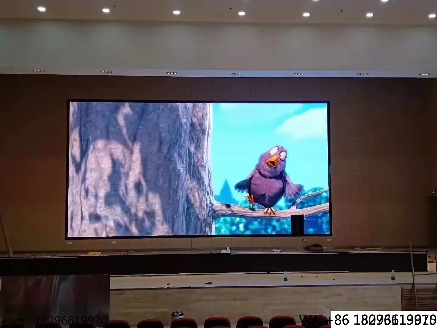 Indoor P2.5/P3.076/P4/P5 LED Display Factory Price Fixed Wall Mounted Advertising Screen
Indoor P2.5/P3.076/P4/P5 LED Display Factory Price Fixed Wall Mounted Advertising Screen