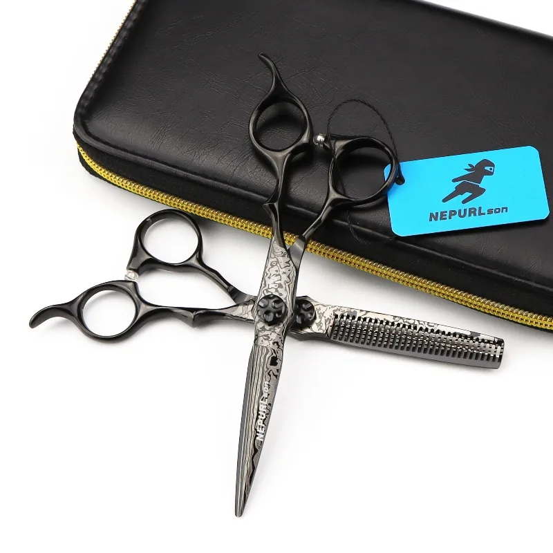 6.0-inch NEPURLson black Damascus-patterned hair scissors - specially designed for hair salons for cutting and thinning hair.
6.0-inch NEPURLson black Damascus-patterned hair scissors - specially designed for hair salons for cutting and thinning hair.