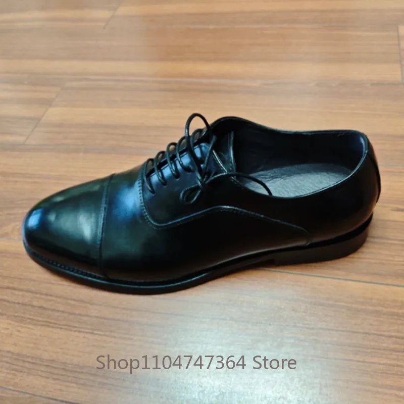 New High-end British Men's Dress Leather Shoes Youth Genuine Leather Retro Business Casual Oxfords Male Wedding Shoes
New High-end British Men's Dress Leather Shoes Youth Genuine Leather Retro Business Casual Oxfords Male Wedding Shoes