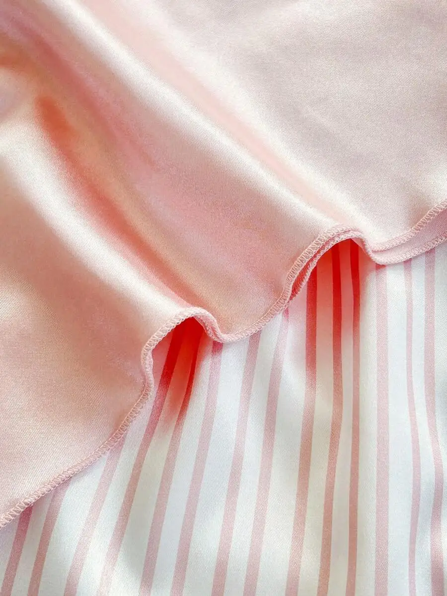 3pcs Women Satin Camisole Pajama Set With Lace Trim And Striped Print
3pcs Women Satin Camisole Pajama Set With Lace Trim And Striped Print