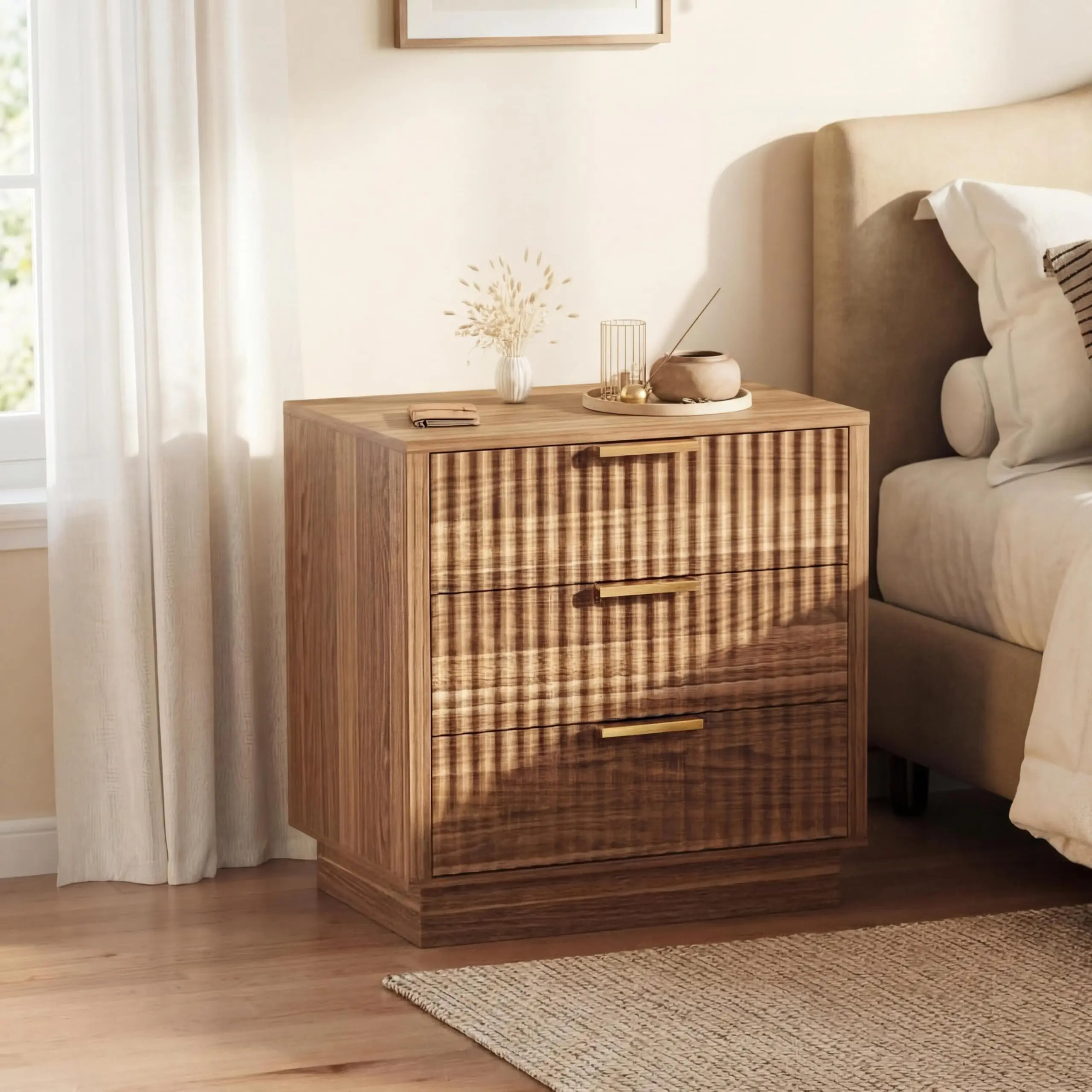 Versatile Modern Nightstand With 3 Drawers And Wide Metal Handles Bedside Table For Bedroom Living Room Or Small Spaces
Versatile Modern Nightstand With 3 Drawers And Wide Metal Handles Bedside Table For Bedroom Living Room Or Small Spaces