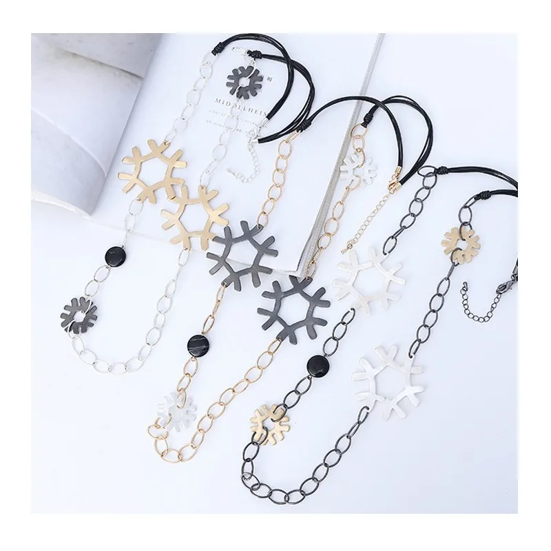 New Women's Sweater Chain Fashionable Exaggerated Versatile Snowflake Metal Brushed Long Necklace
New Women's Sweater Chain Fashionable Exaggerated Versatile Snowflake Metal Brushed Long Necklace