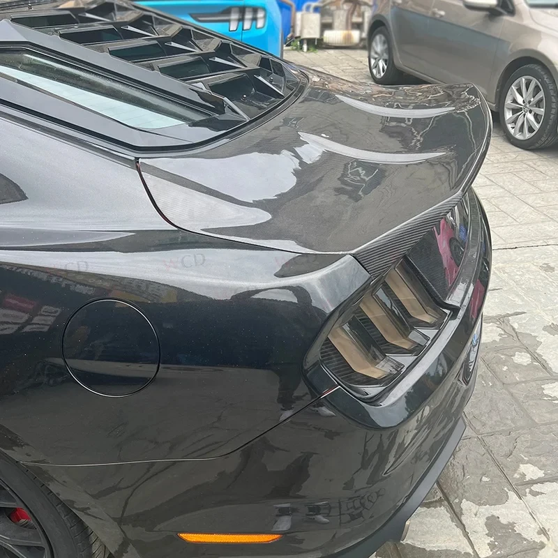 WCDG Style Real Carbon Fiber Rear Ducktail Boot Trunk Lid Mustang 2015-2017/2018- 2023 Rear Trunk Cover Car Bodykit
WCDG Style Real Carbon Fiber Rear Ducktail Boot Trunk Lid Mustang 2015-2017/2018- 2023 Rear Trunk Cover Car Bodykit