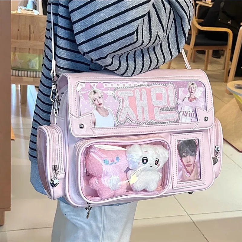 New Y2K Cute Ita Bag Harajuku Large Capacity Shoulder Bag Lolita Girl Transparent Pocket DIY Badge Display Casual Crossbody Bags
New Y2K Cute Ita Bag Harajuku Large Capacity Shoulder Bag Lolita Girl Transparent Pocket DIY Badge Display Casual Crossbody Bags
