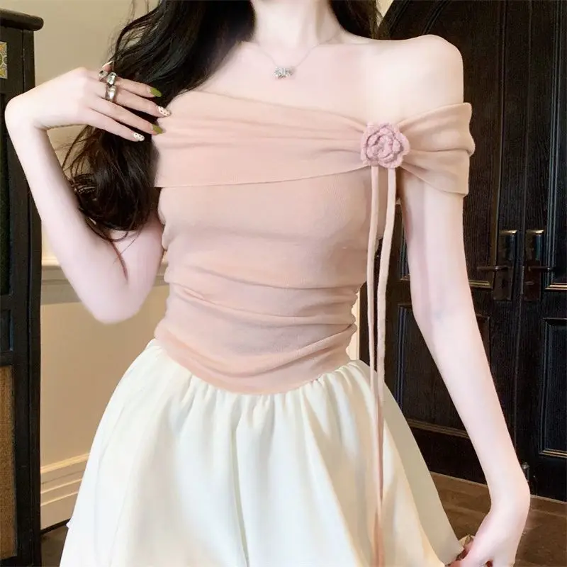 Dopamine Women's Short-sleeved T-shirt French Waist-pinching Flower Streamer Short Style Style Waist-length Shoulder
Dopamine Women's Short-sleeved T-shirt French Waist-pinching Flower Streamer Short Style Style Waist-length Shoulder