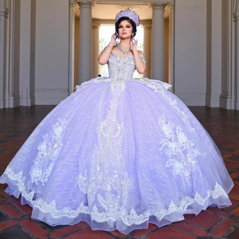 Lavender Quinceanera Dresses Off The Shoulder Applique Lace Beading Crystal Tull Ball Gown Vestidos De 15 Anos Sweet 16 Dress
Lavender Quinceanera Dresses Off The Shoulder Applique Lace Beading Crystal Tull Ball Gown Vestidos De 15 Anos Sweet 16 Dress