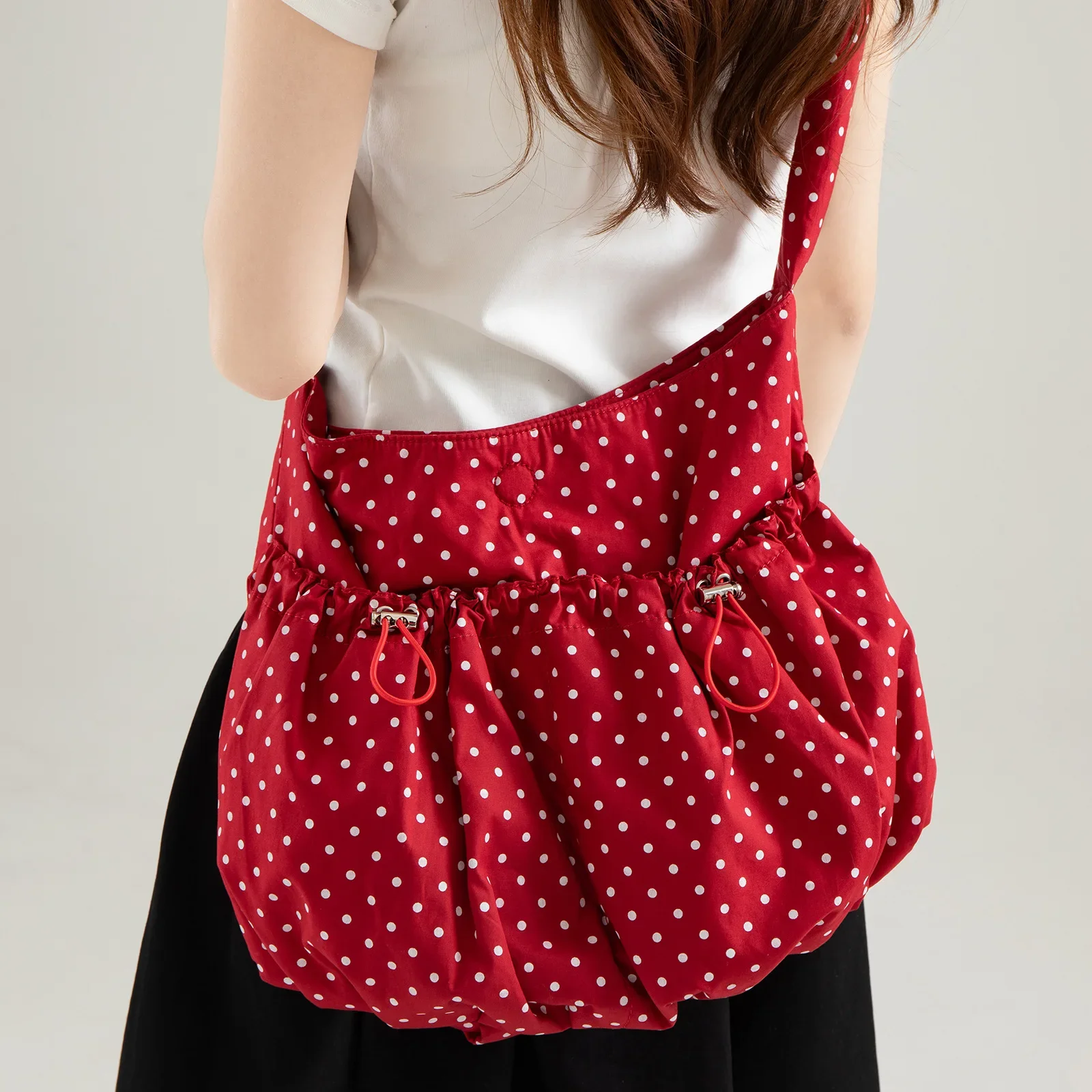 Women's Drawstring Buckle Bag Large Capacity, Vintage Crinkle Polka Dot Crossbody Bag, Lightweight Commuter Shoulder Purse
Women's Drawstring Buckle Bag Large Capacity, Vintage Crinkle Polka Dot Crossbody Bag, Lightweight Commuter Shoulder Purse