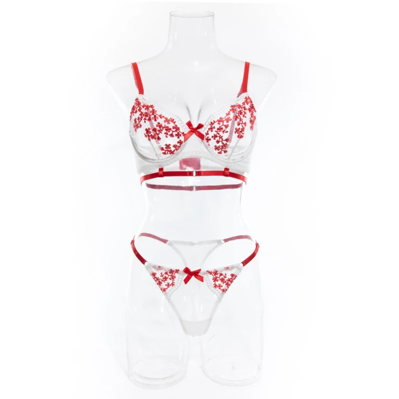 Sexy French-style comfortable hollow-out embroidered shaping bikini lingerie set
Sexy French-style comfortable hollow-out embroidered shaping bikini lingerie set
