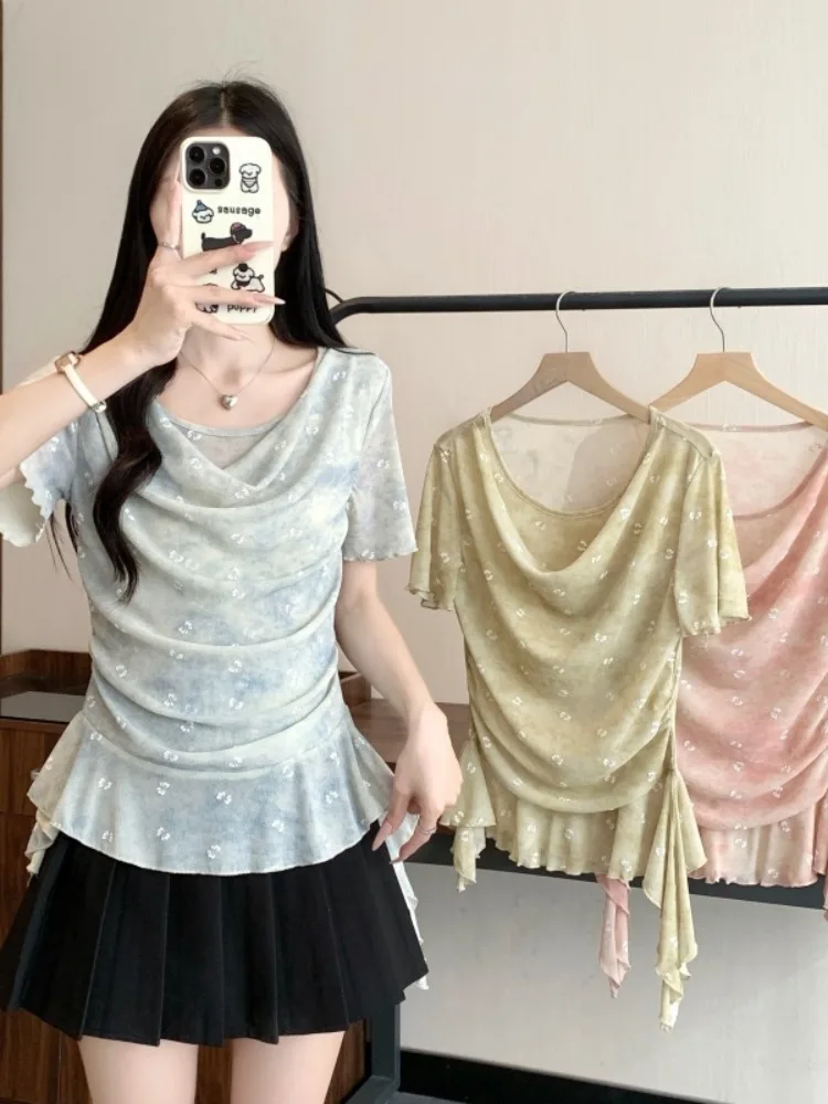plus Size Women's Summer Short Sleeve T-Shirt Dyed Print Halter Neck Slim Fit Casual Top for All Body Types Fashionable Design
plus Size Women's Summer Short Sleeve T-Shirt Dyed Print Halter Neck Slim Fit Casual Top for All Body Types Fashionable Design