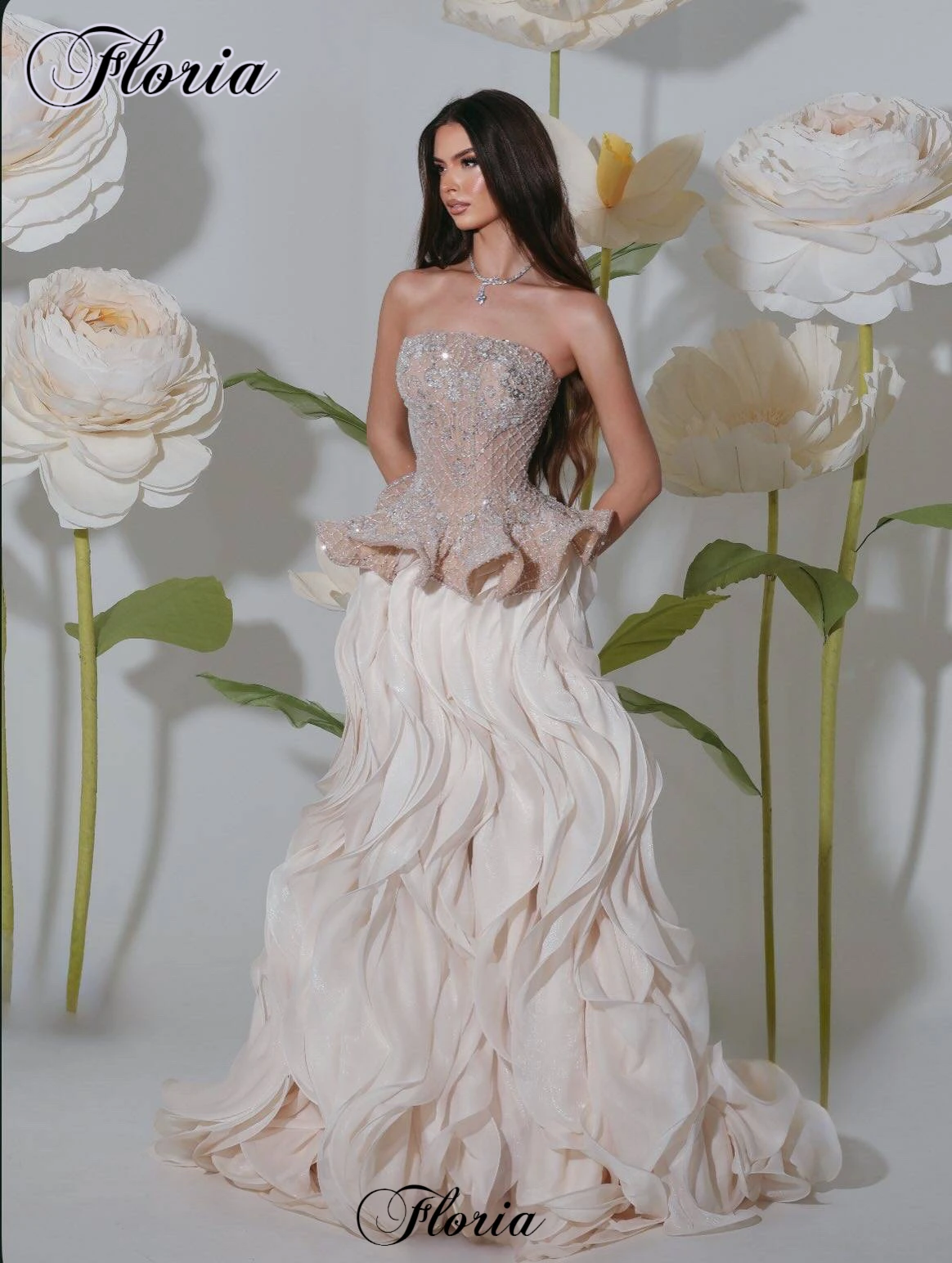 New Elegant Evening Dresses Strapless Celebrity Dresses Coutures Gowns Photography Dresses For Women Robes De Soirée Customized
New Elegant Evening Dresses Strapless Celebrity Dresses Coutures Gowns Photography Dresses For Women Robes De Soirée Customized