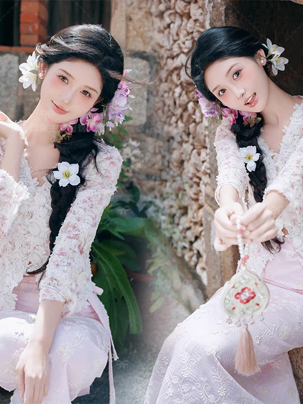 New 2026 Xishuangbanna Ethnic Costume Set for Photography Travel Shoot Dai Ethnic Women's Artistic Portrait Clothing
New 2026 Xishuangbanna Ethnic Costume Set for Photography Travel Shoot Dai Ethnic Women's Artistic Portrait Clothing