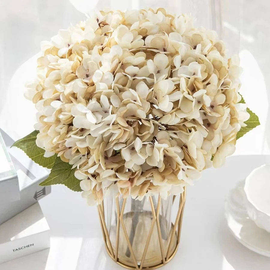 Artificial Hydrangea silk Flowers Home Room vases table Accessories Wedding wall Diy gift box Bridal Bouquet Holiday Party Decor
Artificial Hydrangea silk Flowers Home Room vases table Accessories Wedding wall Diy gift box Bridal Bouquet Holiday Party Decor