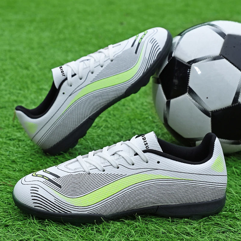 Men Professional Football Shoes Field Resistant Casual Comfortable Male Fast Futsal Soccer Shoes Training Indoor Football Boots
Men Professional Football Shoes Field Resistant Casual Comfortable Male Fast Futsal Soccer Shoes Training Indoor Football Boots