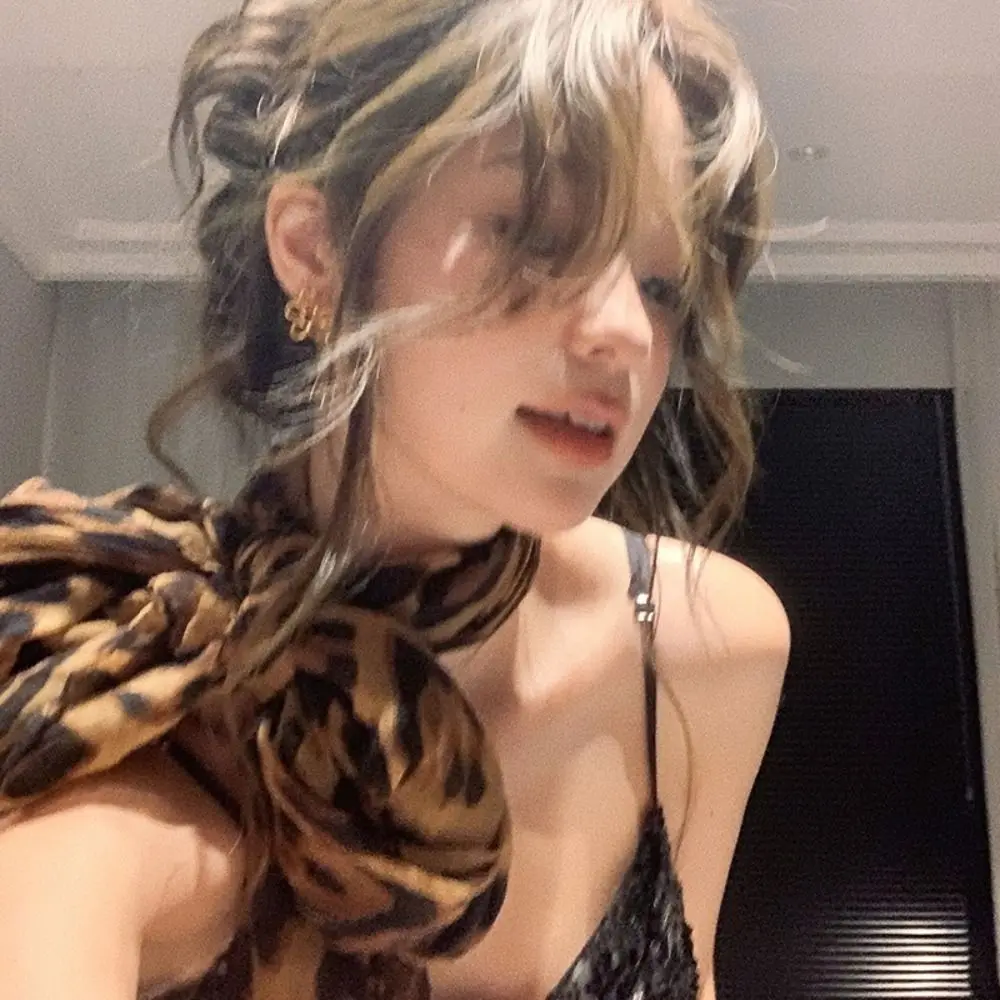 Модный мягкий шарф с леопардовым принтом, тонкий длинный женский шарф на голову, женские шарфы-хиджабы
Модный мягкий шарф с леопардовым принтом, тонкий длинный женский шарф на голову, женские шарфы-хиджабы