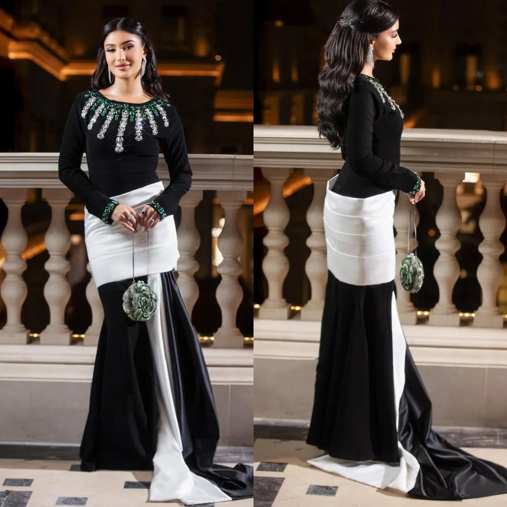 Customized Intricate Sparkle Jersey Pleat Draped Rhinestone Mermaid Scoop Neck Long Dresses Evening Dresses Exquisite Fashion
Customized Intricate Sparkle Jersey Pleat Draped Rhinestone Mermaid Scoop Neck Long Dresses Evening Dresses Exquisite Fashion