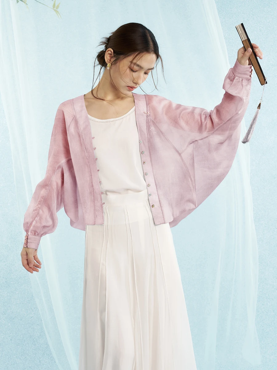 Original Artistic Women's Silk Linen irt Lightweight Long Sve Commute Sle Loose Fit Button Detail V-Ne Summer Top
Original Artistic Women's Silk Linen irt Lightweight Long Sve Commute Sle Loose Fit Button Detail V-Ne Summer Top