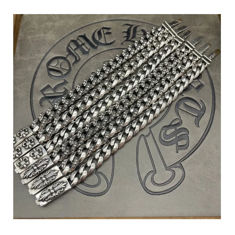 Trendy Thai Silver Retro Long Cross Flower Bracelet Men and Women Cuban Chain Double Scout Flower Army Brand Insert Jewelry Heav
Trendy Thai Silver Retro Long Cross Flower Bracelet Men and Women Cuban Chain Double Scout Flower Army Brand Insert Jewelry Heav