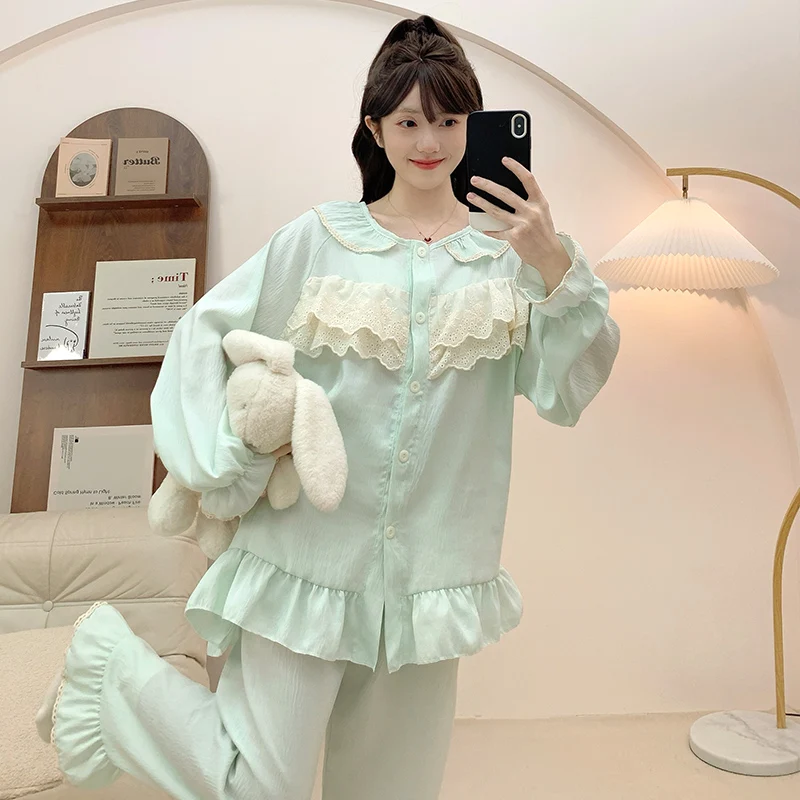 Женская пижама большого размера, весенне-осенний комплект однотонной пижамы с кружевом, простой кардиган с воротником-стойкой, брюки с длинными рукавами, домашний комплект.
Женская пижама большого размера, весенне-осенний комплект однотонной пижамы с кружевом, простой кардиган с воротником-стойкой, брюки с длинными рукавами, домашний комплект.