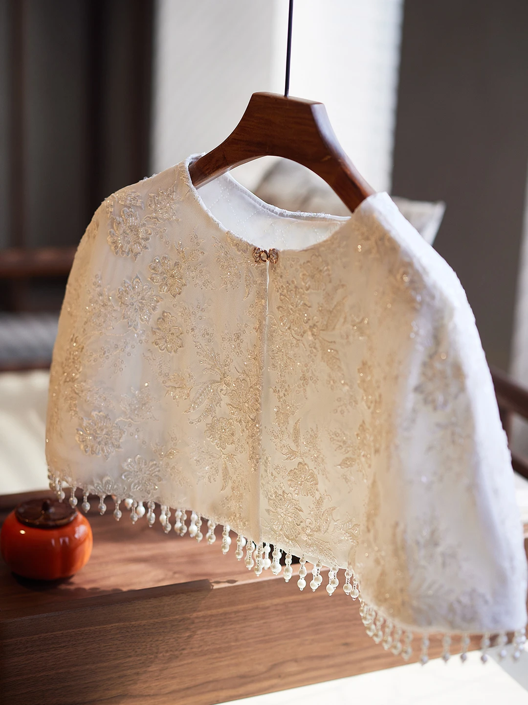 New round Ne Beaded Lace Cloak Versatile Super Fairy ort Outerwear Matching Dr oulder Pad Women
New round Ne Beaded Lace Cloak Versatile Super Fairy ort Outerwear Matching Dr oulder Pad Women