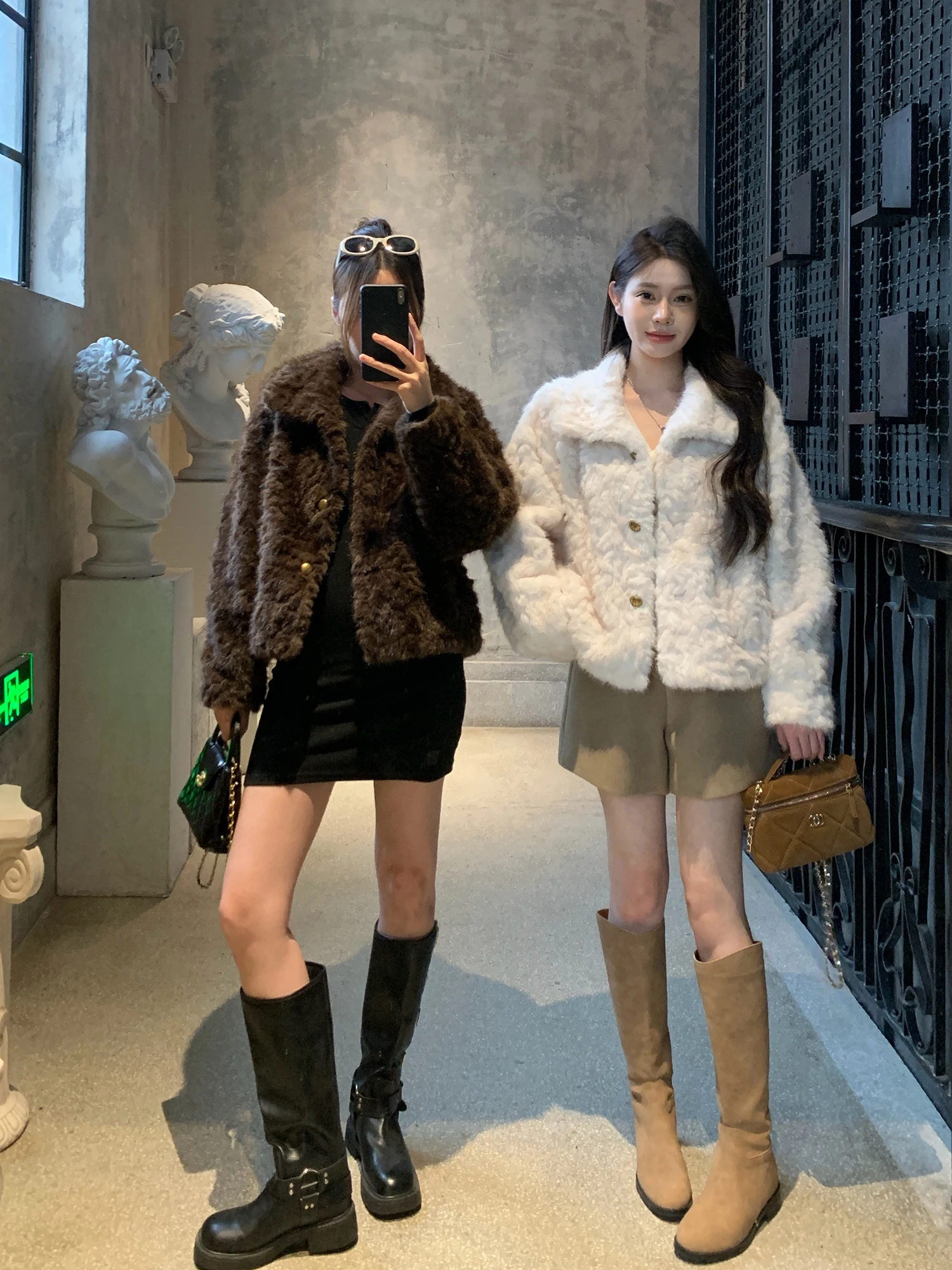 Casual Loose Women's ort Fur Coat with MX Boom Brand ey Lapin Simulation Snow Leopard Collar Long Sve Commute Sle
Casual Loose Women's ort Fur Coat with MX Boom Brand ey Lapin Simulation Snow Leopard Collar Long Sve Commute Sle