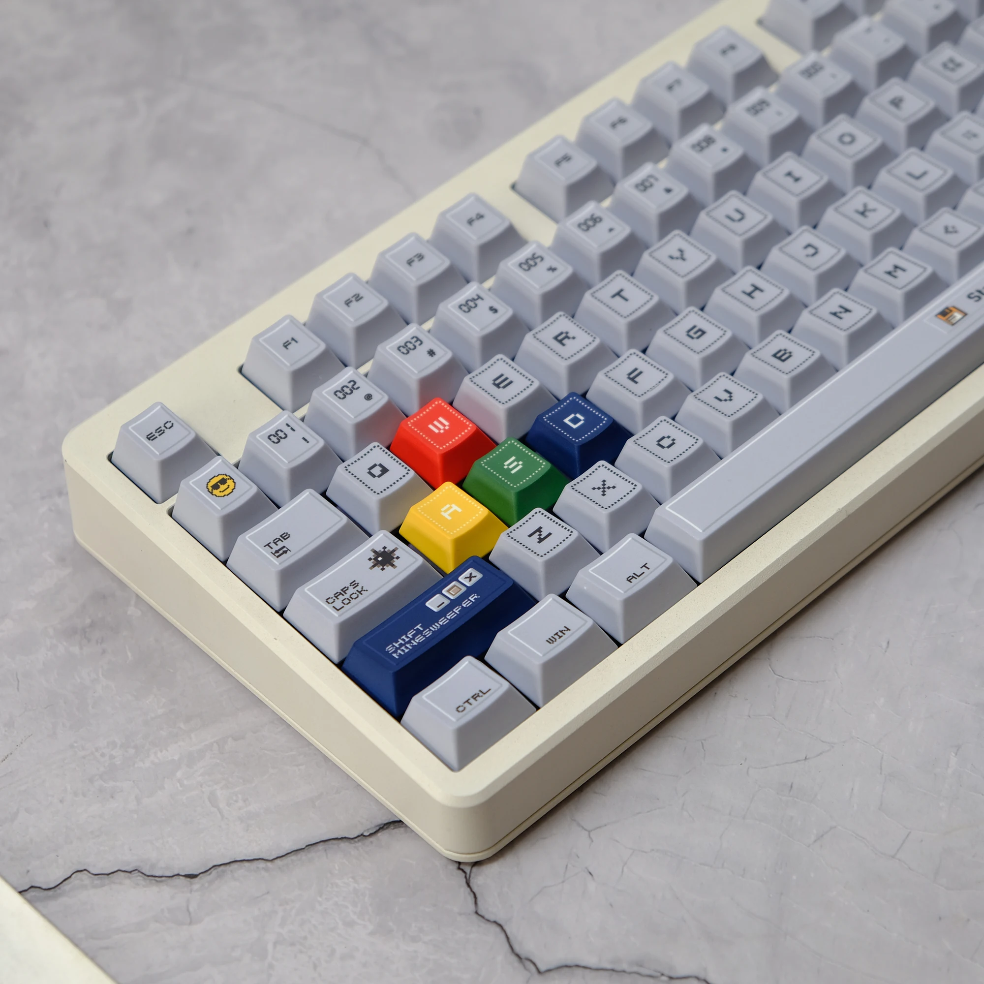 Minesweeper Theme143 Keys Personality Creativity PBT Cherry Profile Custom Keycaps for MX Mechanical Keyboards 75/87/98/104/108
Minesweeper Theme143 Keys Personality Creativity PBT Cherry Profile Custom Keycaps for MX Mechanical Keyboards 75/87/98/104/108