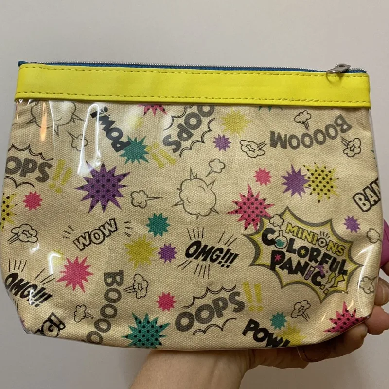 Minions 3D Cartoon Cosmetic Bag 2 Compartments Multi-Functional Storage Bag for Data Cables Cosmetics and Small Items
Minions 3D Cartoon Cosmetic Bag 2 Compartments Multi-Functional Storage Bag for Data Cables Cosmetics and Small Items