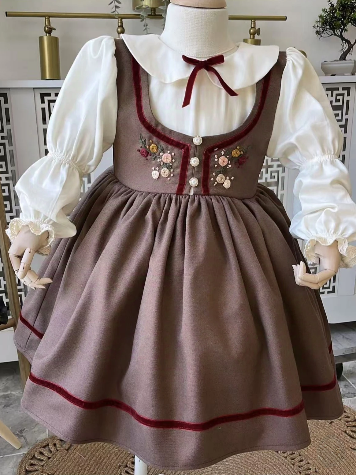 0-12Y Baby Girl Autumn Flower Handmade Embroidery Grey Dress for Birthday Photography Holiday Eid C227
0-12Y Baby Girl Autumn Flower Handmade Embroidery Grey Dress for Birthday Photography Holiday Eid C227