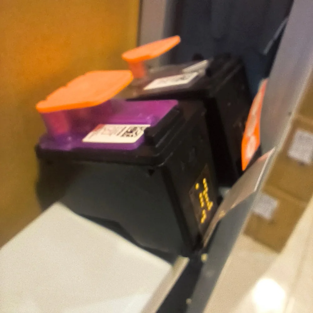 Original Print Head Printhead For HP 500 508 510 511 515 517 518 519 530 531 538 610 615 618 550 617 650 X4E75A M0H50A GT53
Original Print Head Printhead For HP 500 508 510 511 515 517 518 519 530 531 538 610 615 618 550 617 650 X4E75A M0H50A GT53