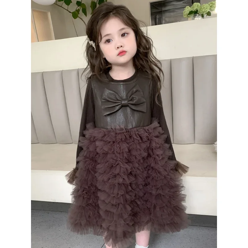 2025Girls Spring and Autumn New Korean Style Western Style Bow High Quality Cake Dress Princess Dress
2025Girls Spring and Autumn New Korean Style Western Style Bow High Quality Cake Dress Princess Dress