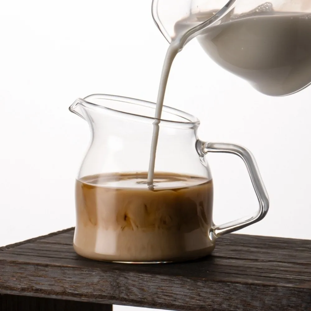 Honey Pot Heat Resistant Glass Milk Cup with Slanted Spout Transparent Mini Coffee Cup 100/150ml Syrup Dispenser Sauce Jug Bar
Honey Pot Heat Resistant Glass Milk Cup with Slanted Spout Transparent Mini Coffee Cup 100/150ml Syrup Dispenser Sauce Jug Bar